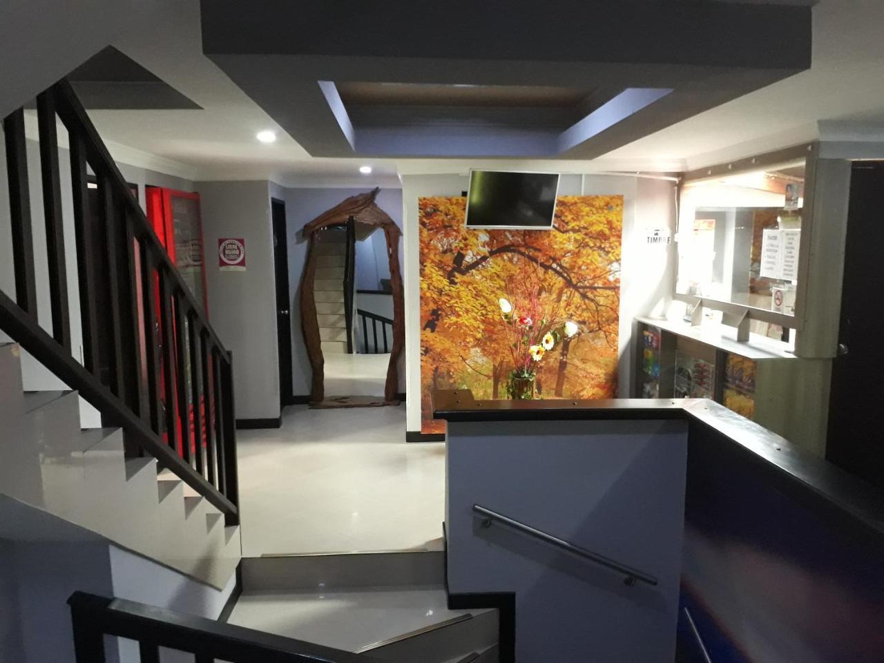Hotel Calipso Marinilla Zewnętrze zdjęcie