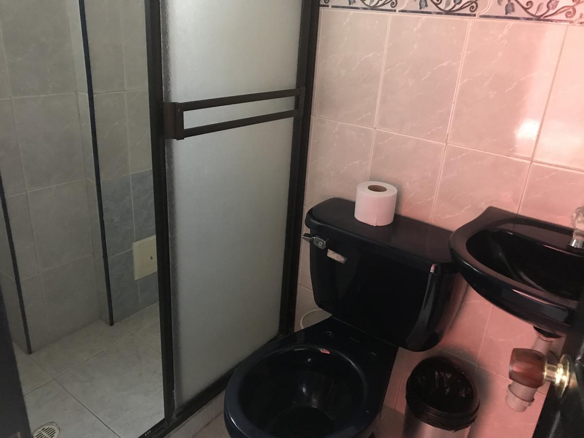 Hotel Calipso Marinilla Zewnętrze zdjęcie