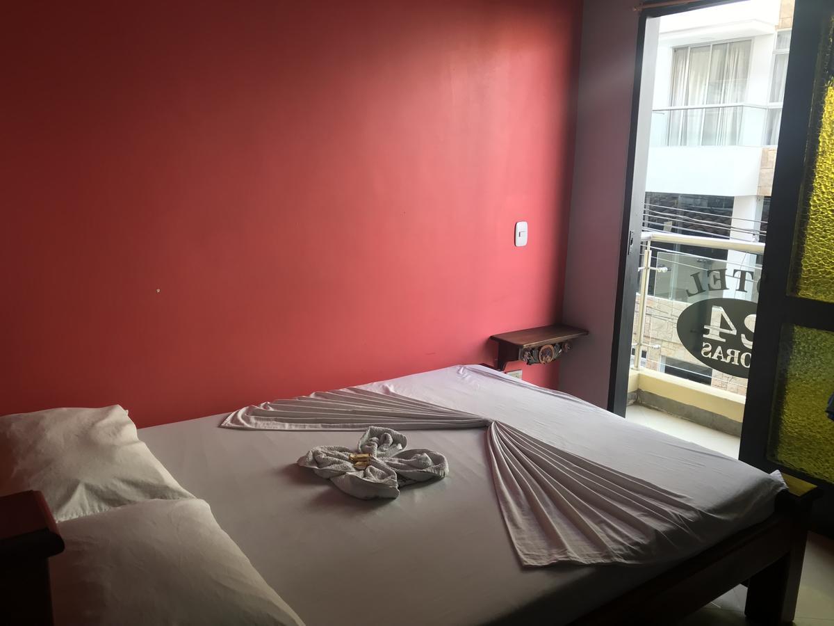 Hotel Calipso Marinilla Zewnętrze zdjęcie